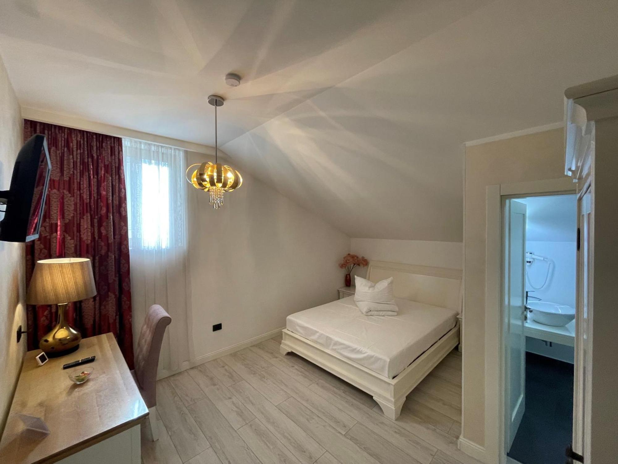 Casa Del Sole Hotel Gyulafehérvár Kültér fotó
